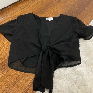 Black by the way crop star top